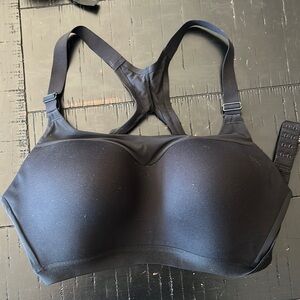 Victoria secret sports bra 34DD
